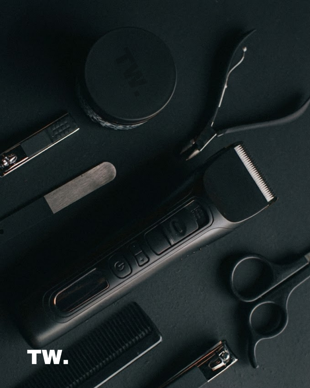 The Ritual of the Blade: Conquering Sensitivity and Razor Burn